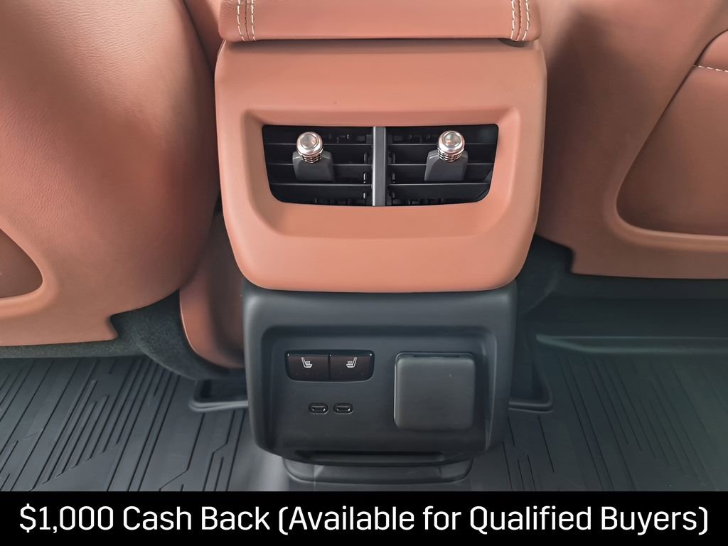 New 2026 Cadillac Optiq Luxury 2 w/ LPO, Floor Liner Package AWD/4WD image 22