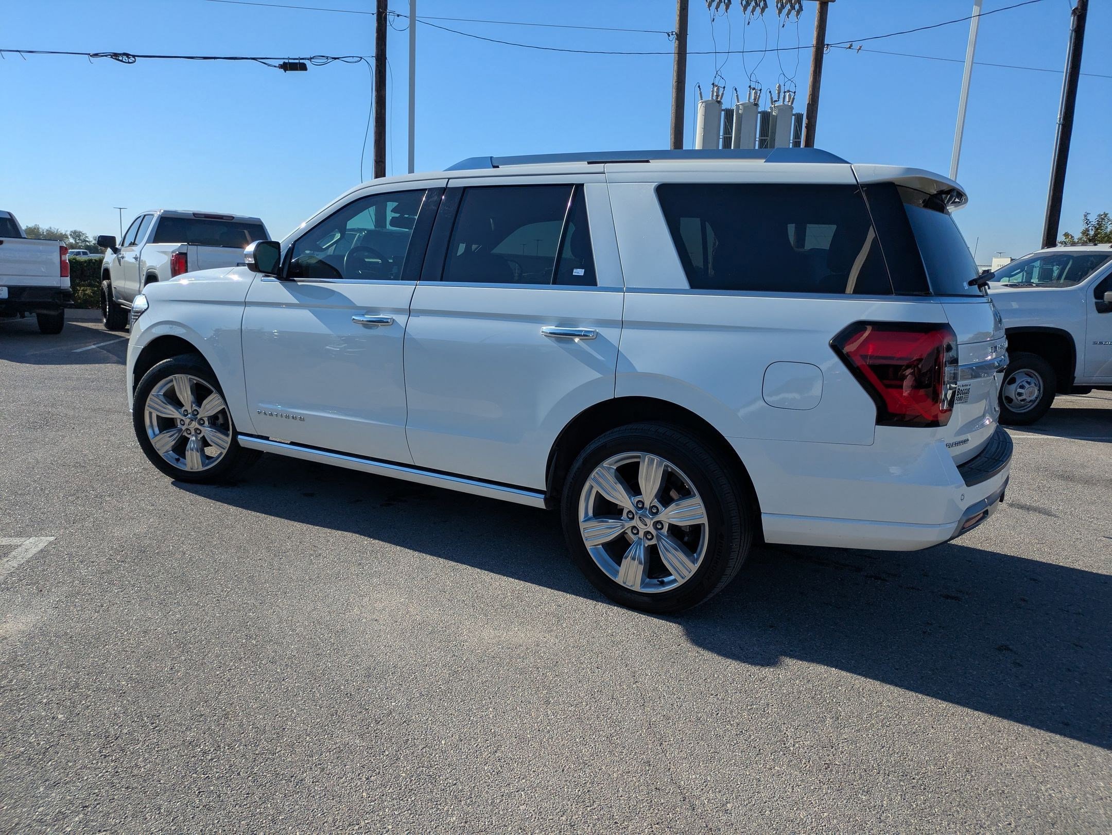 Used 2022 Ford Expedition Platinum image 6