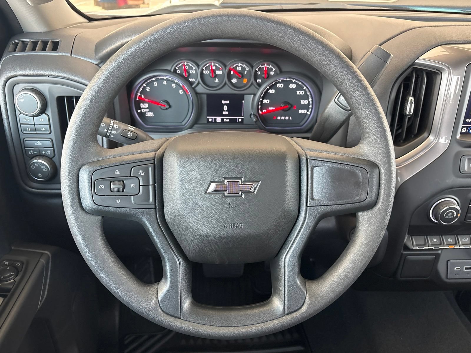 New 2026 Chevrolet Silverado 1500 Custom Trail Boss w/ LPO, Dark Essentials Package AWD/4WD image 23