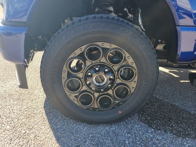 New 2026 Ford F250 Lariat w/ Black Appearance Package image 33