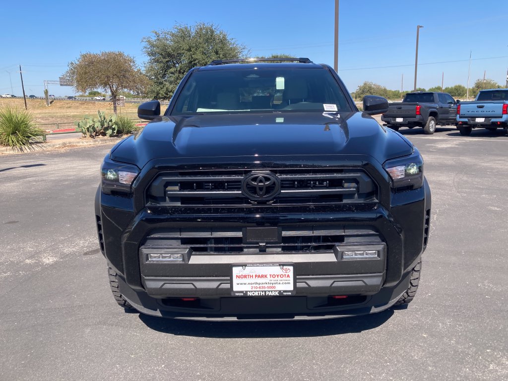 New 2026 Toyota 4Runner SR5 AWD/4WD image 2