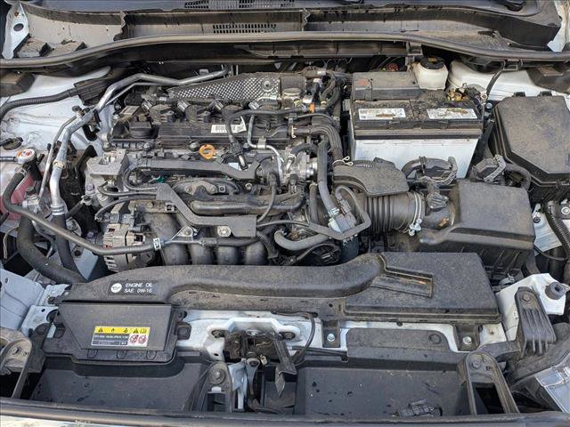 Used 2022 Toyota Corolla Cross XLE image 22