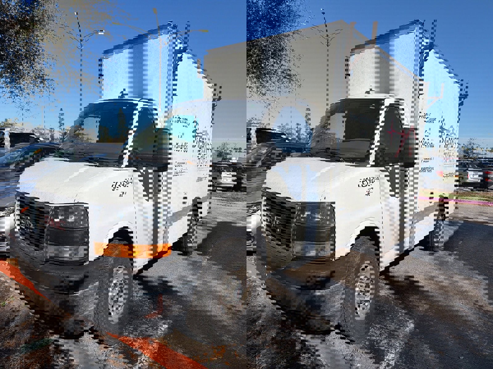 Used 2023 GMC Savana 3500 w/ Power Convenience Package image 3