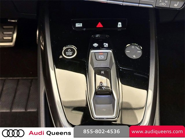New 2025 Audi Q4 e-tron Premium Plus w/ Premium Plus image 18