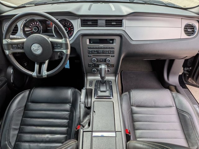 Used 2014 Ford Mustang GT Premium image 12