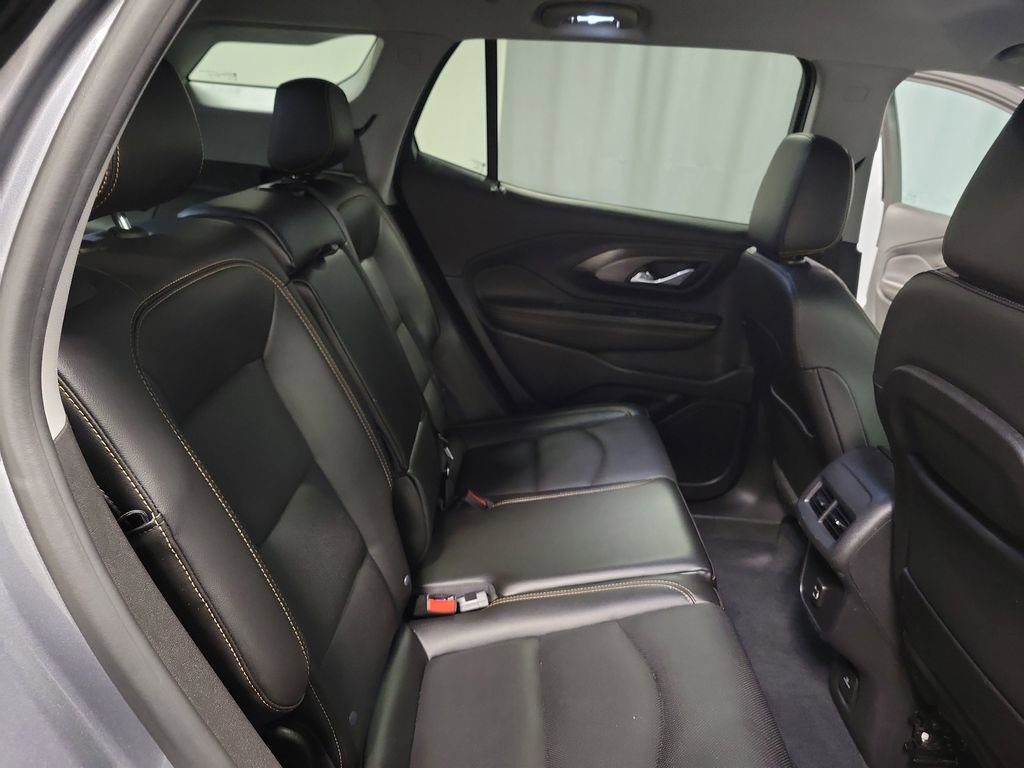 Used 2021 GMC Terrain SLT w/ Elevation Edition image 20