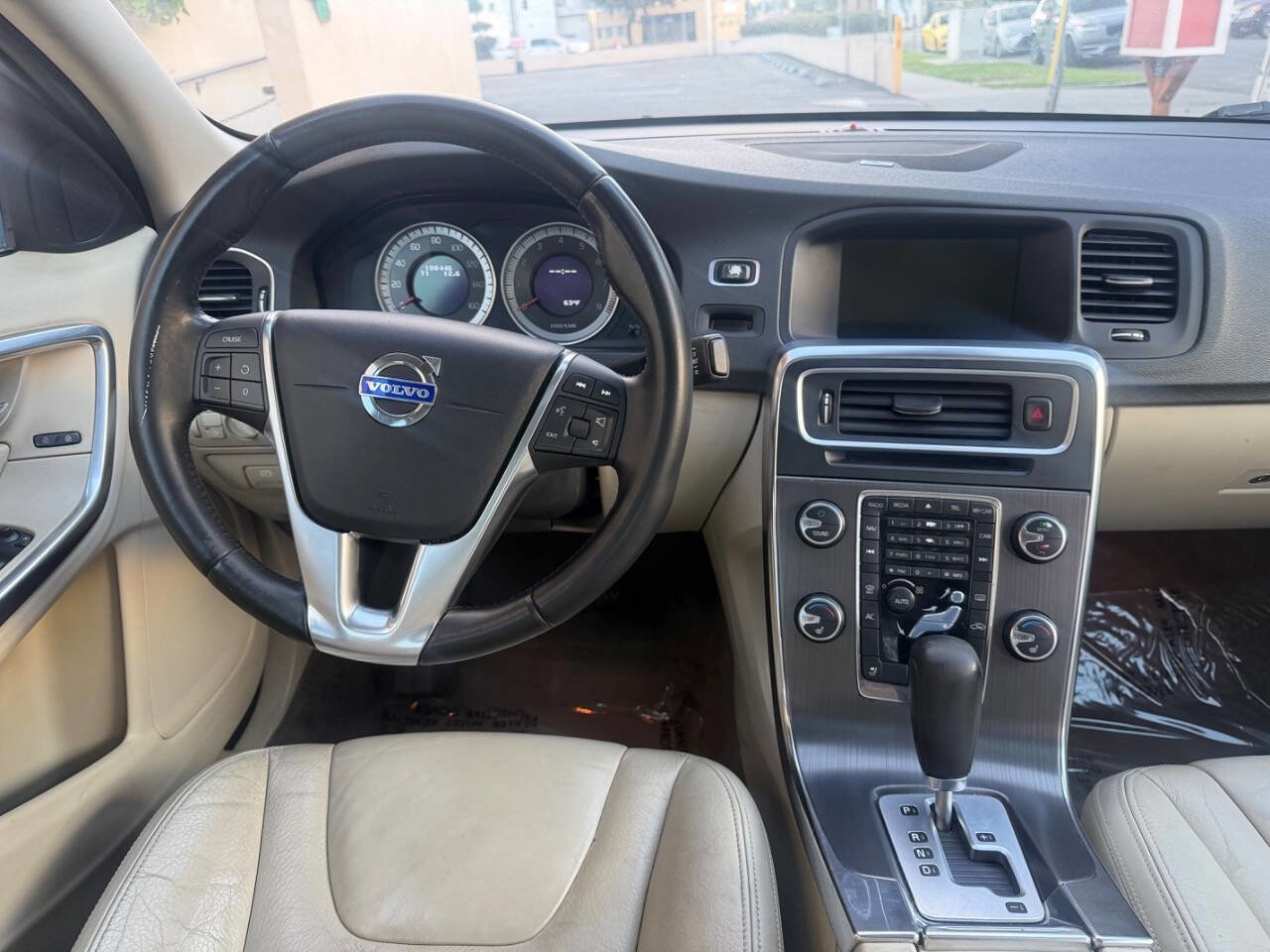 Used 2012 Volvo S60 T5 image 9