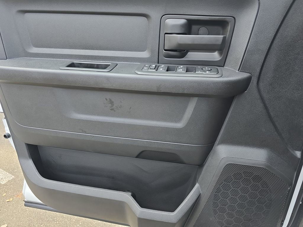 New 2026 RAM 3500 Tradesman w/ Chrome Appearance Group image 26