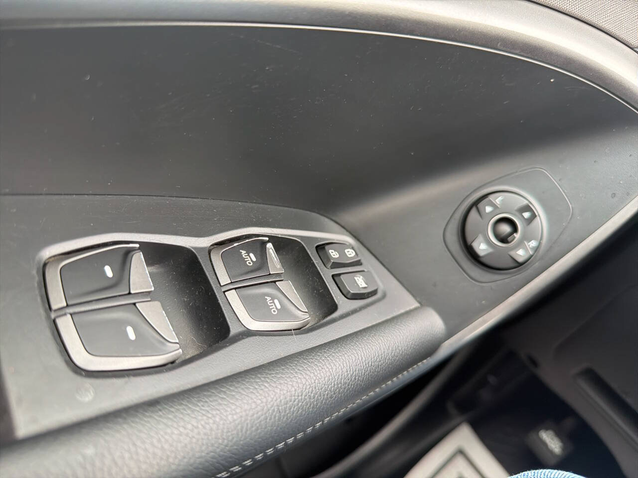 Used 2017 Hyundai Santa Fe Sport AWD/4WD image 11