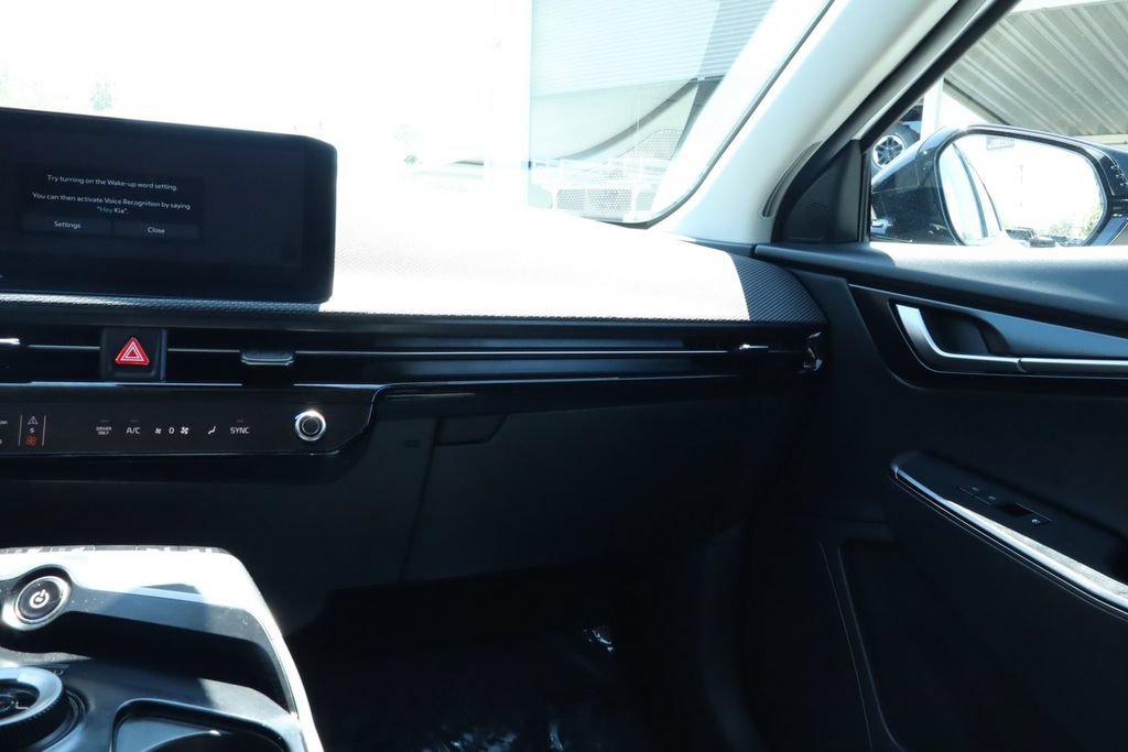Used 2025 Kia EV6 Wind RWD image 30