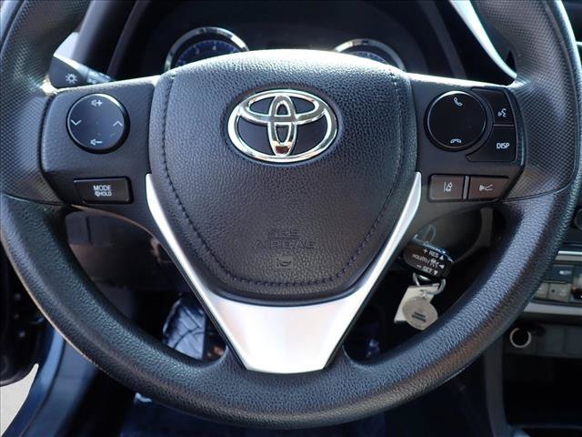 Used 2017 Toyota Corolla LE w/ Carpet Mat Package (TMS) FWD image 10