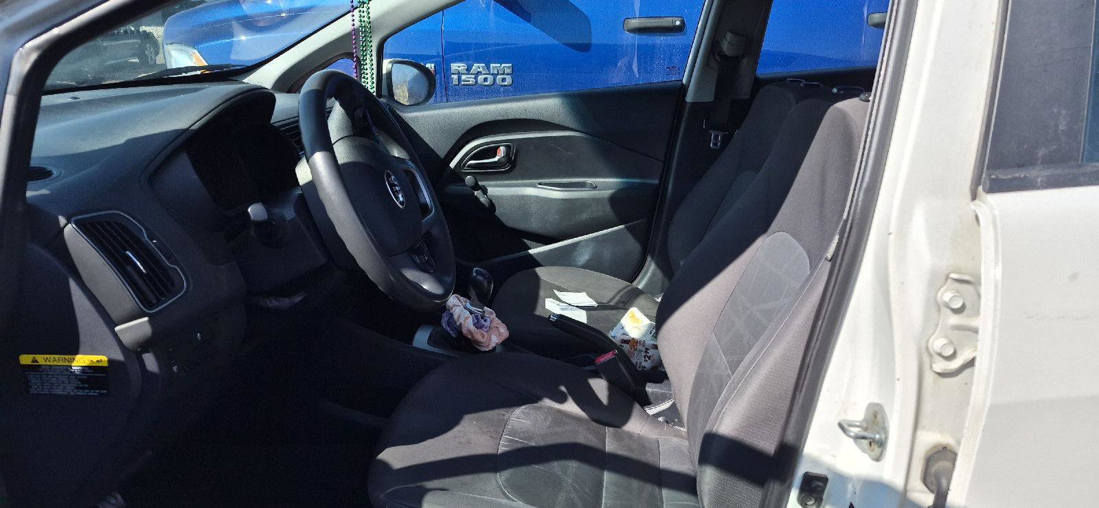 Used 2016 Kia Rio LX image 5