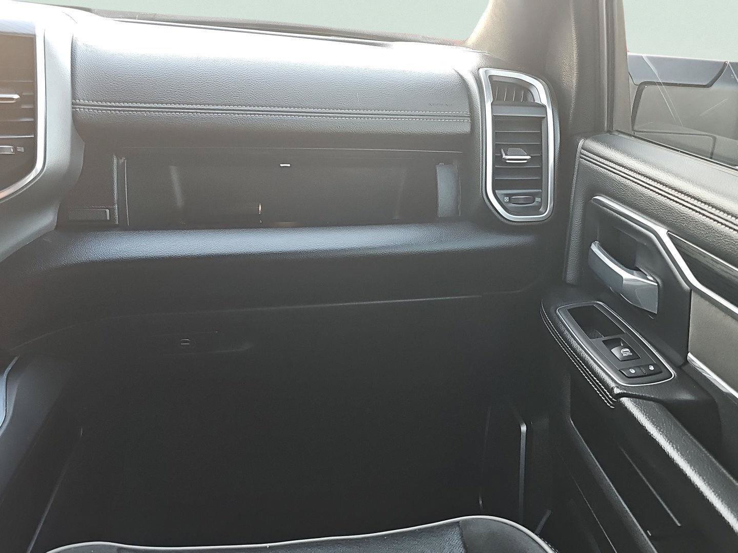 Used 2024 RAM 3500 Laramie w/ Sport Appearance Package AWD/4WD image 22