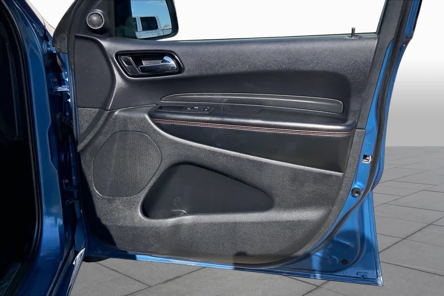 Used 2025 Dodge Durango GT AWD/4WD image 23