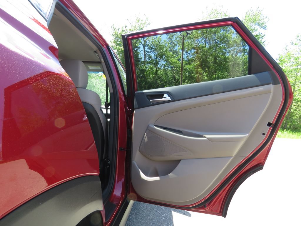 Used 2021 Hyundai Tucson Value AWD/4WD image 15