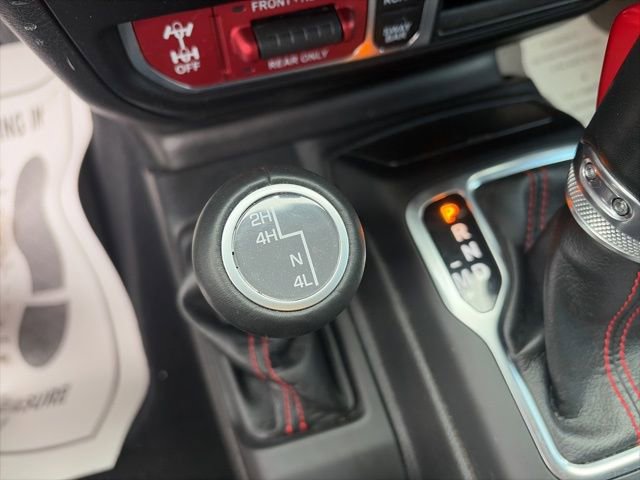 Used 2023 Jeep Gladiator Rubicon w/ LED Lighting Group image 16