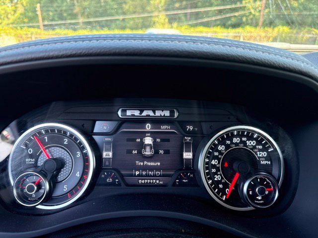 Used 2024 RAM 3500 Laramie AWD/4WD image 15