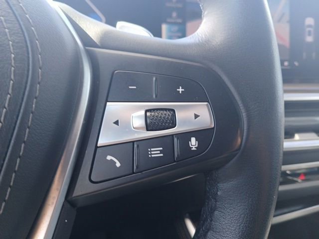 Used 2025 BMW X5 xDrive50e image 29