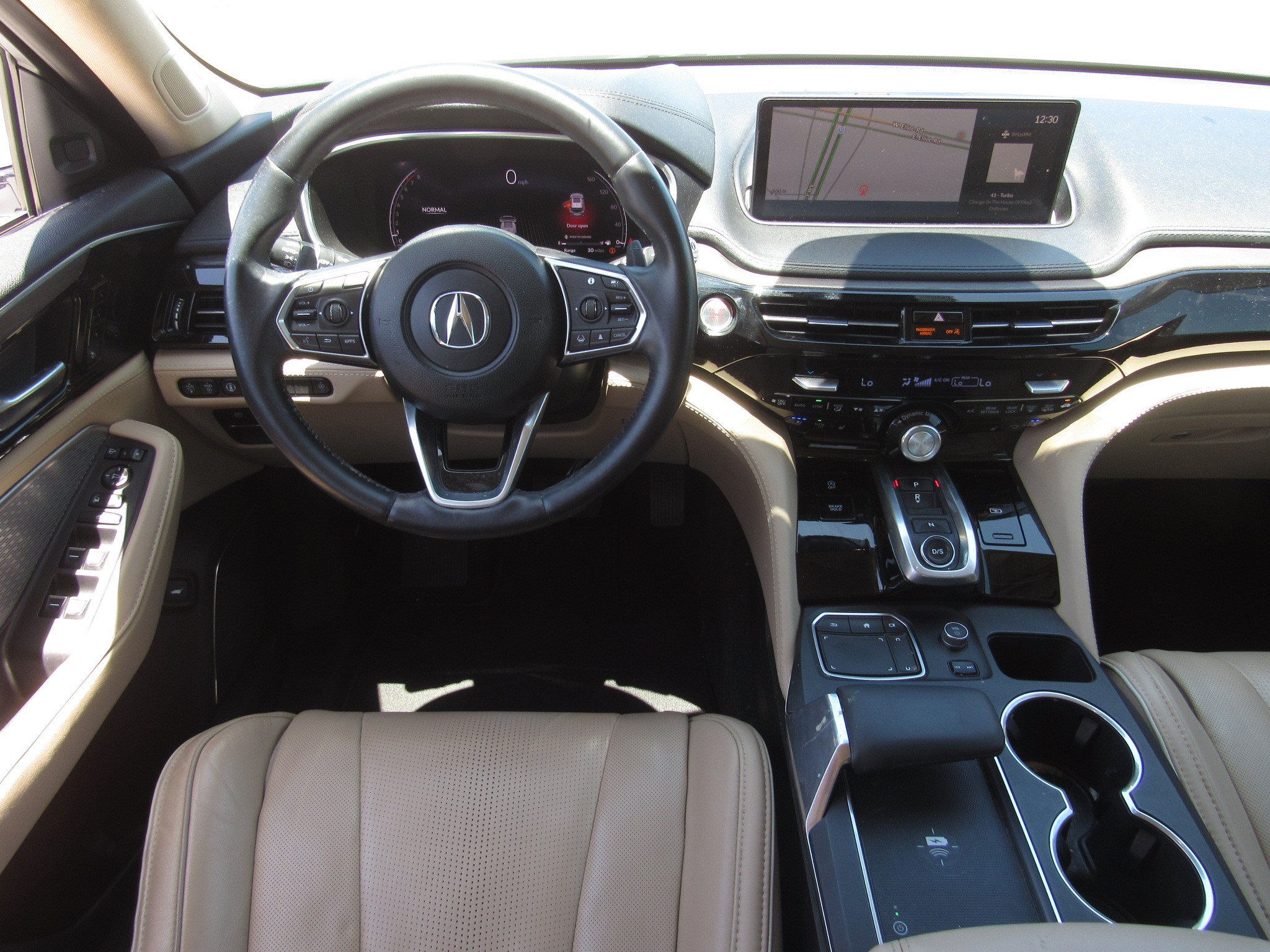 Used 2023 Acura MDX SH-AWD w/ Advance Package image 18