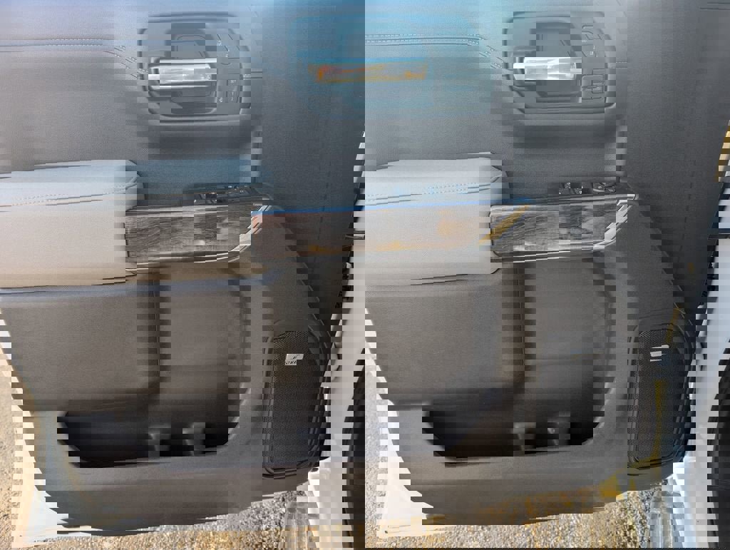 Certified 2022 Chevrolet Silverado 1500 LTZ w/ LTZ Premium Package image 15