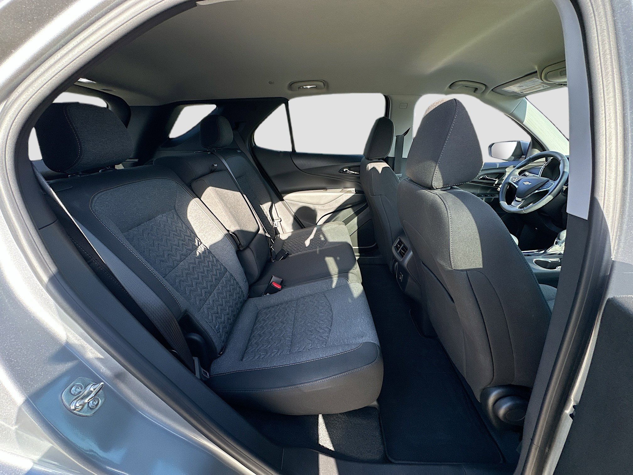 Used 2024 Chevrolet Equinox LT FWD image 25