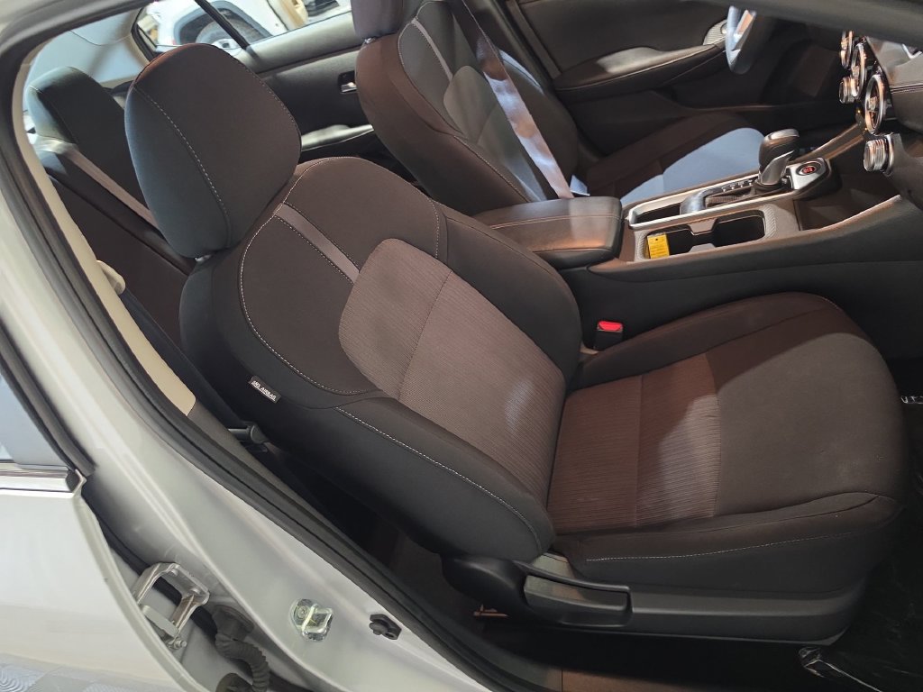 Used 2023 Nissan Sentra SV FWD image 24