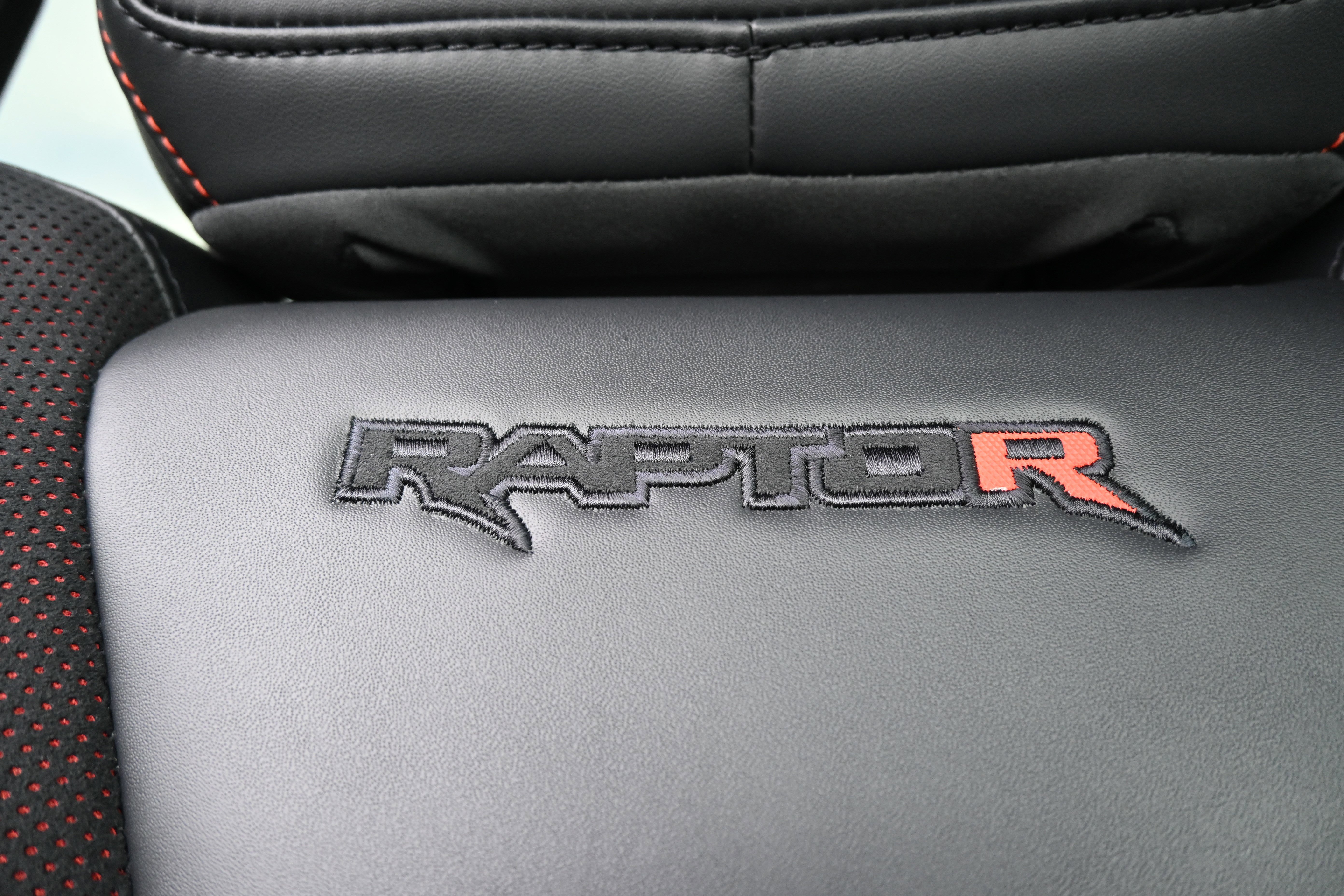 Used 2025 Ford F150 Raptor w/ Equipment Group 803A Raptor R image 5