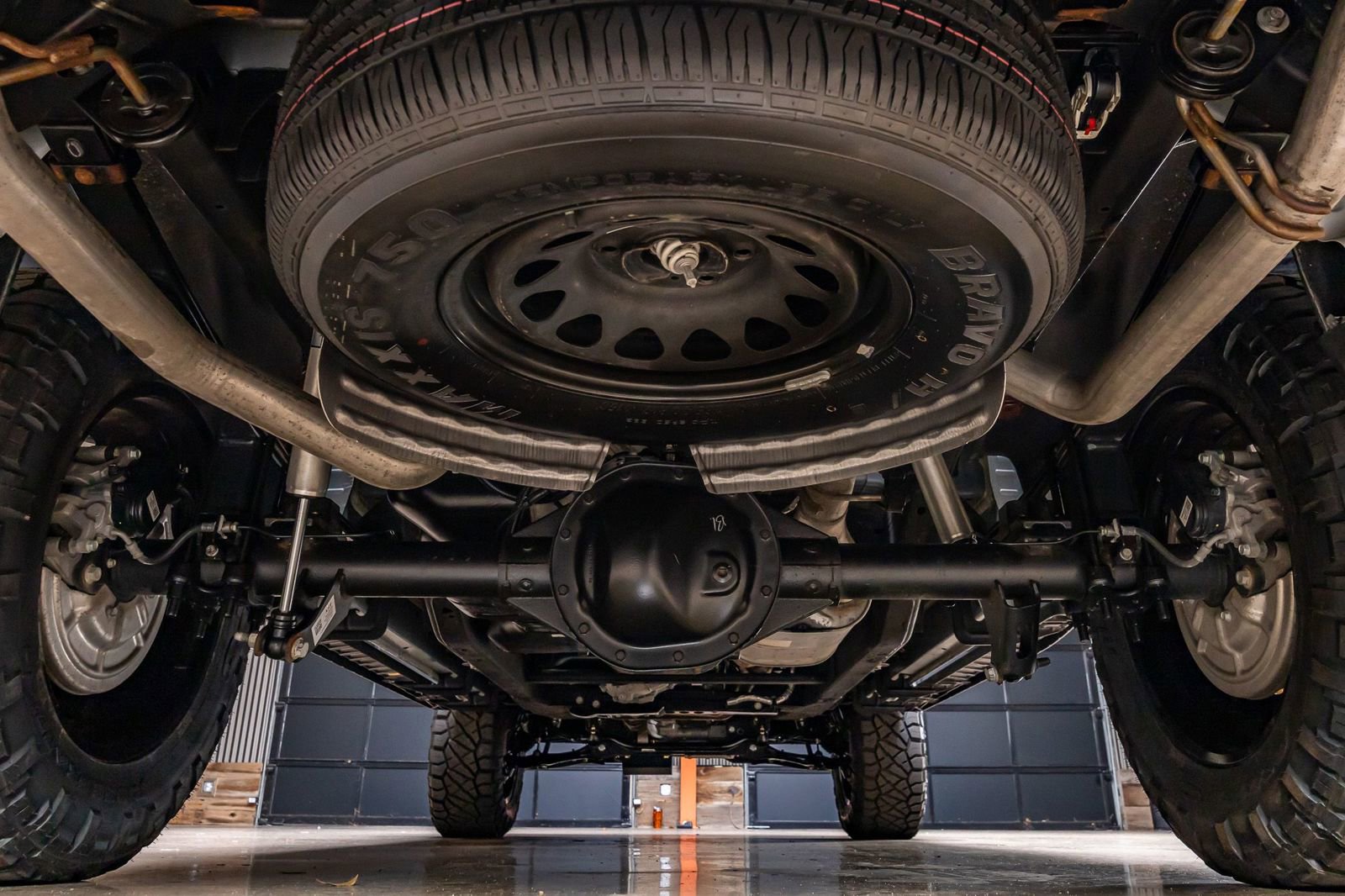 Used 2024 GMC Sierra 1500 AT4 w/ Technology Package image 16