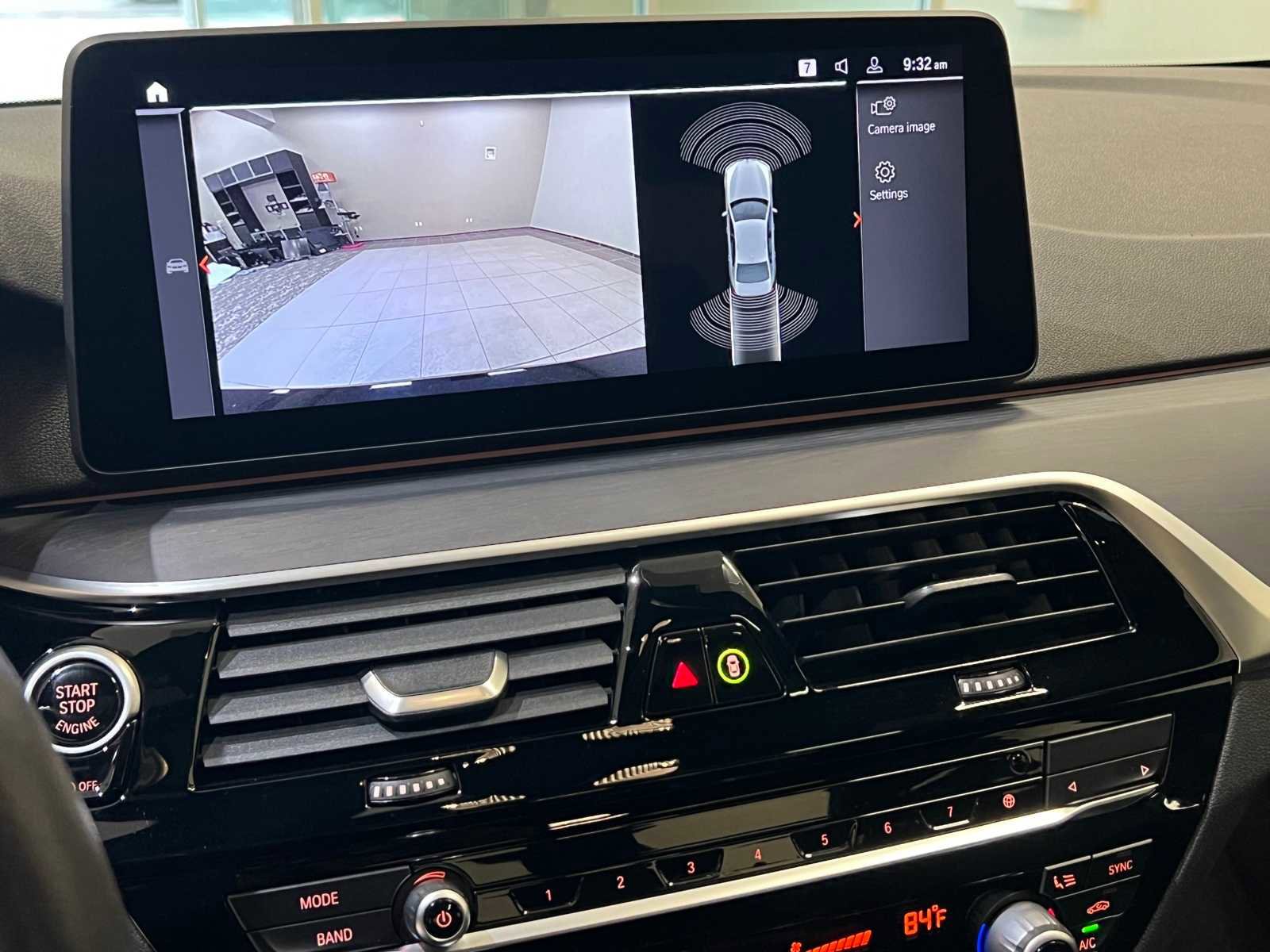 Used 2022 BMW 530i xDrive w/ Convenience Package image 24