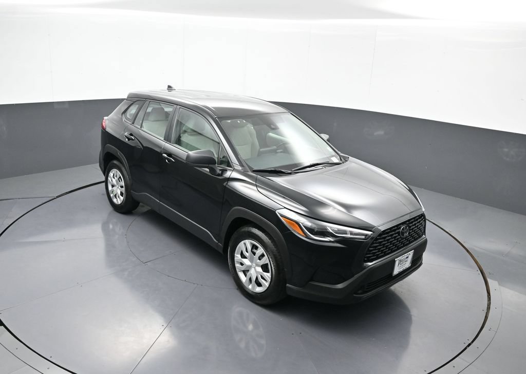 Certified 2022 Toyota Corolla Cross L AWD/4WD image 35