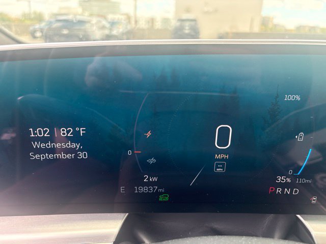 Used 2024 Cadillac Lyriq Sport w/ LPO, Floor Liner Package AWD/4WD image 10