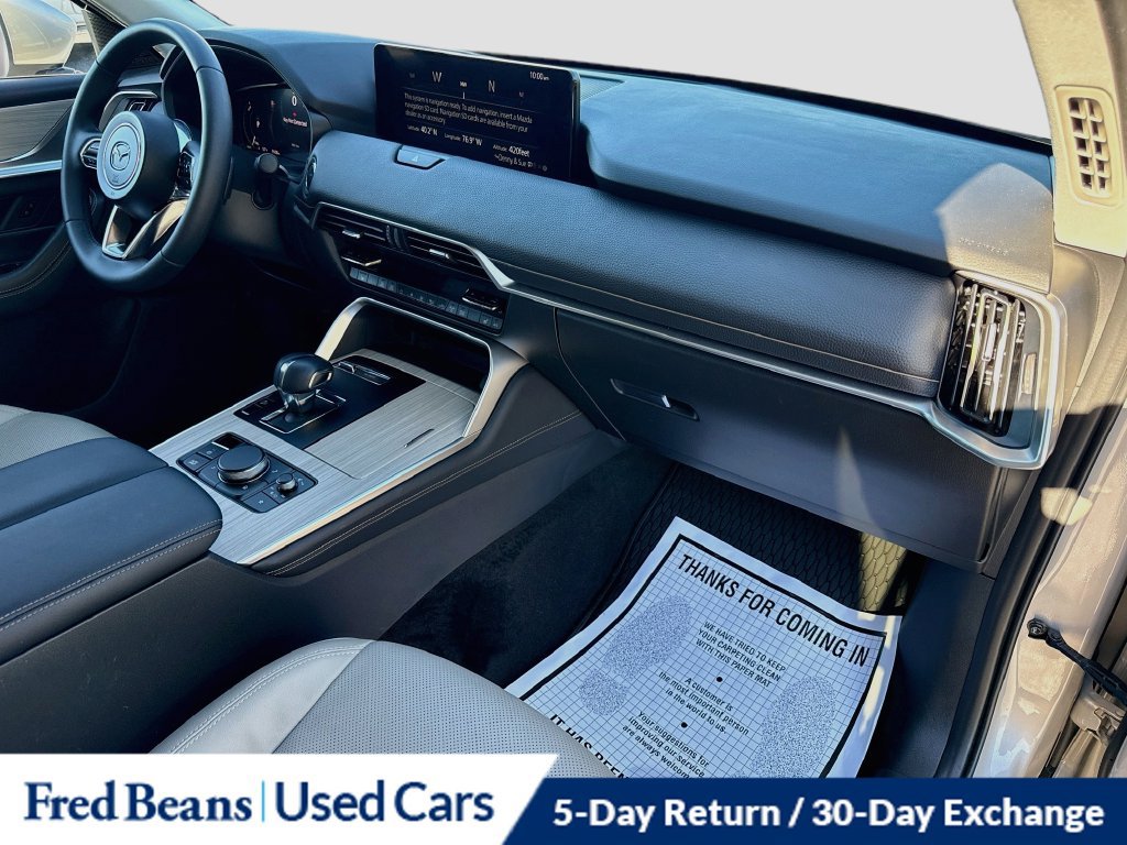Used 2025 MAZDA CX-90 Plug-In Hybrid w/ Preferred AWD/4WD image 38