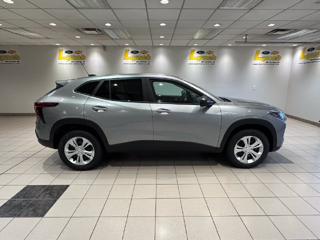 New 2026 Chevrolet Trax LS w/ Driver Confidence Package FWD image 3