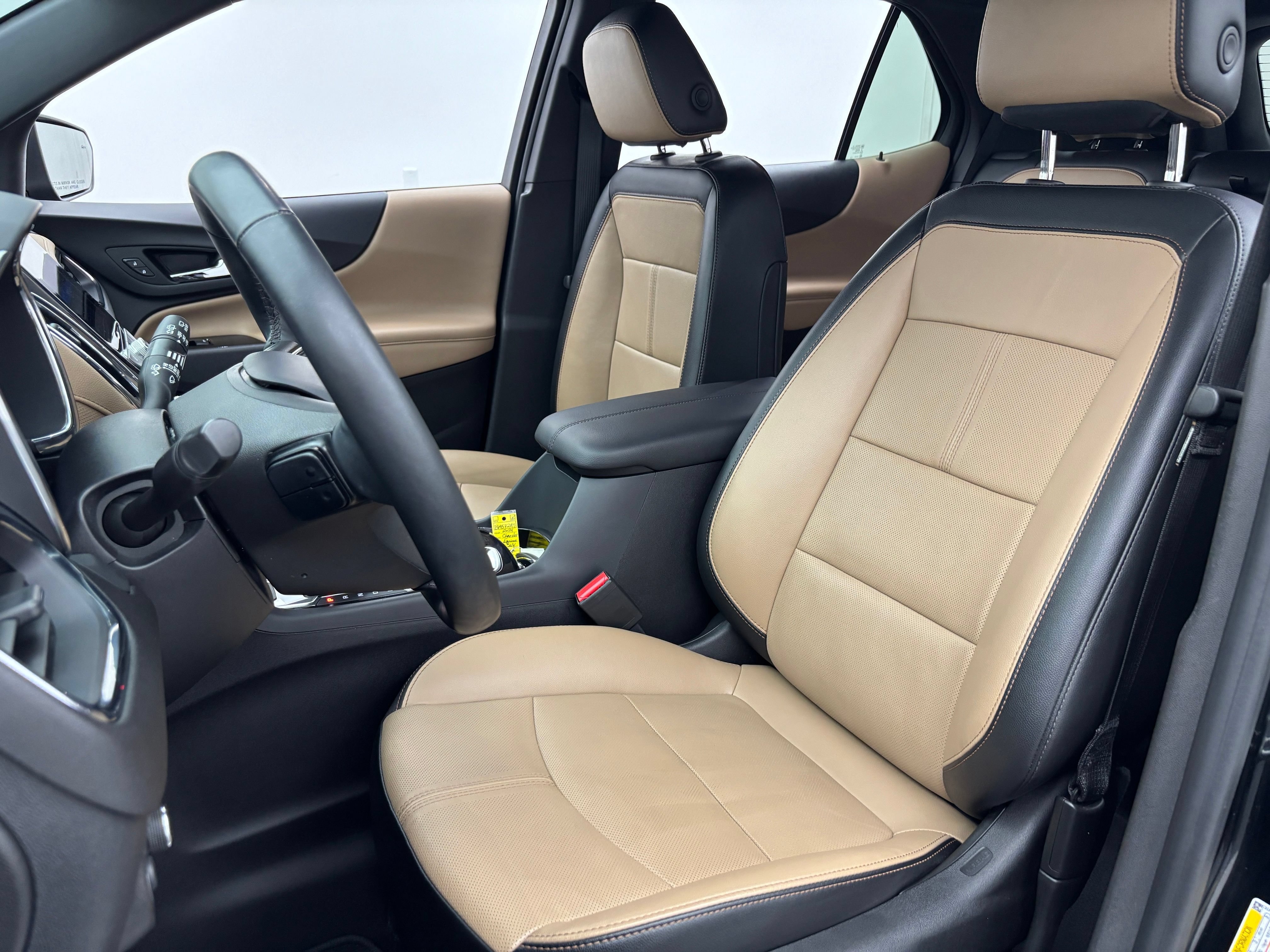 Used 2024 Chevrolet Equinox Premier AWD/4WD image 18