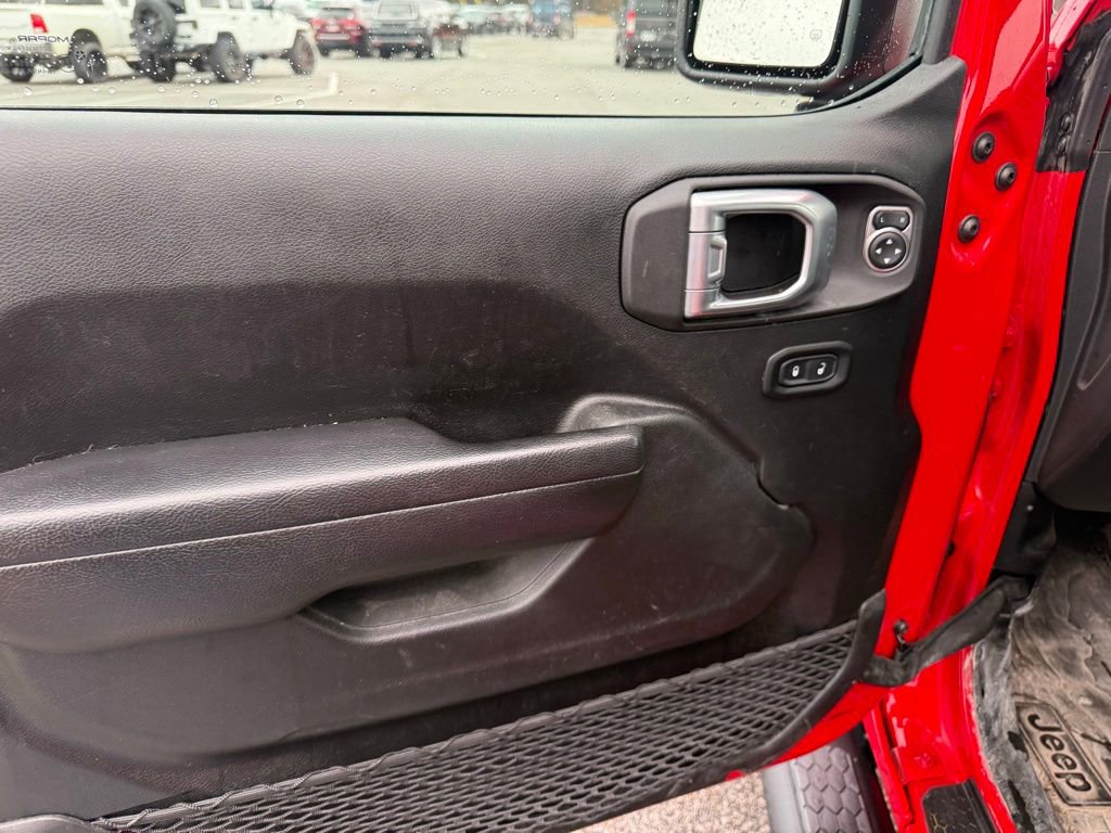 Used 2022 Jeep Wrangler Sport S image 10