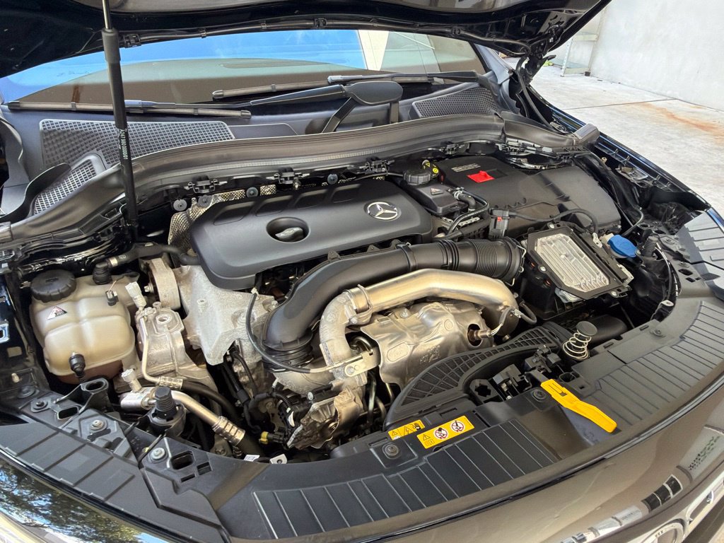 Used 2025 Mercedes-Benz GLA 250 image 10