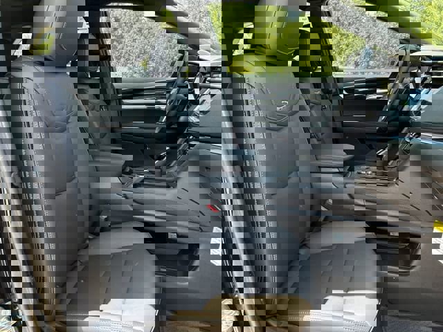 New 2025 Cadillac XT5 Premium Luxury image 28