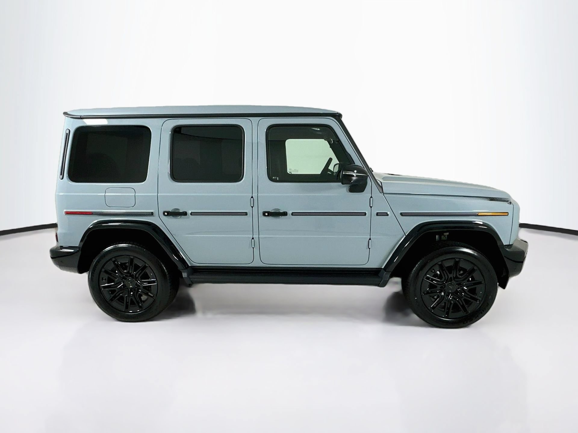 New 2027 Mercedes-Benz G 580 e image 9