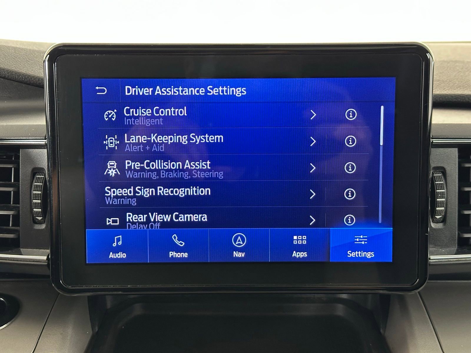 Used 2023 Ford Explorer XLT w/ Equipment Group 202A image 36