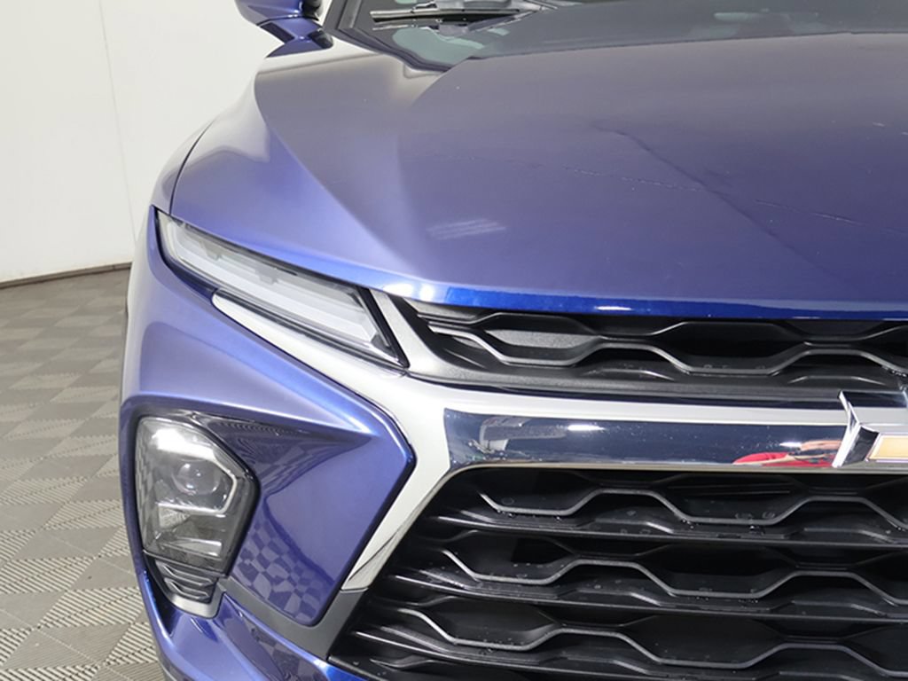Used 2023 Chevrolet Blazer LT w/ LPO, Floor Liner Package FWD image 11