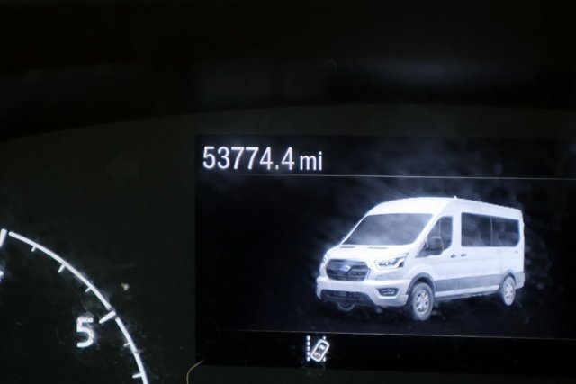 Used 2024 Ford Transit 350 XLT image 31