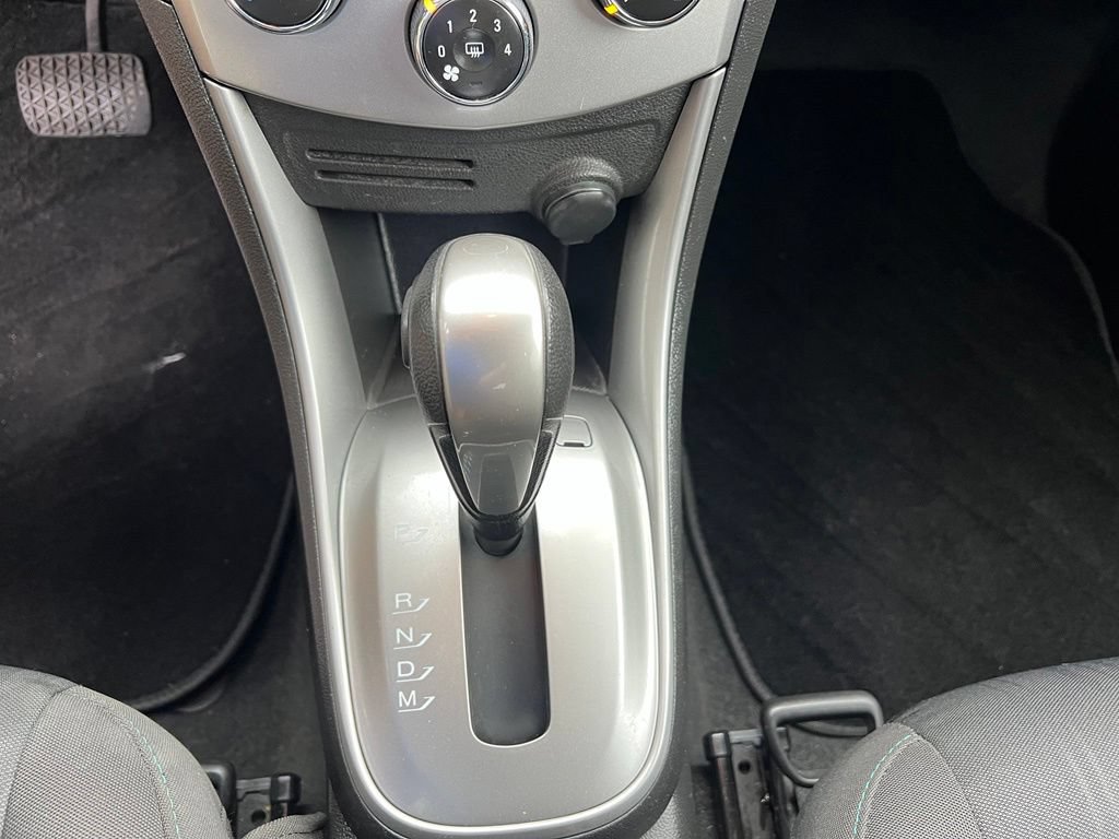 Used 2015 Chevrolet Trax LT FWD image 28