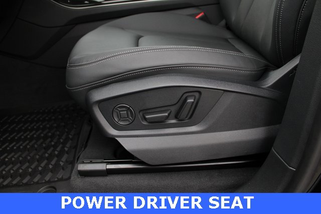 New 2025 Audi Q8 Premium image 4