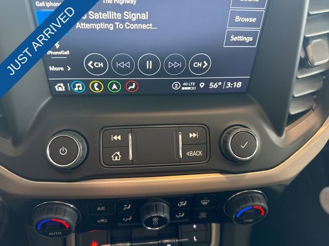 Used 2023 GMC Acadia Denali image 16