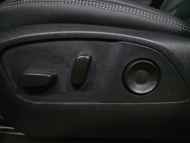 Used 2024 Chevrolet Blazer EV LT image 29