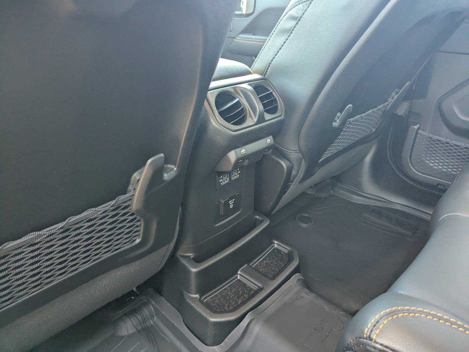 New 2026 Jeep Wrangler Unlimited Sahara AWD/4WD image 15