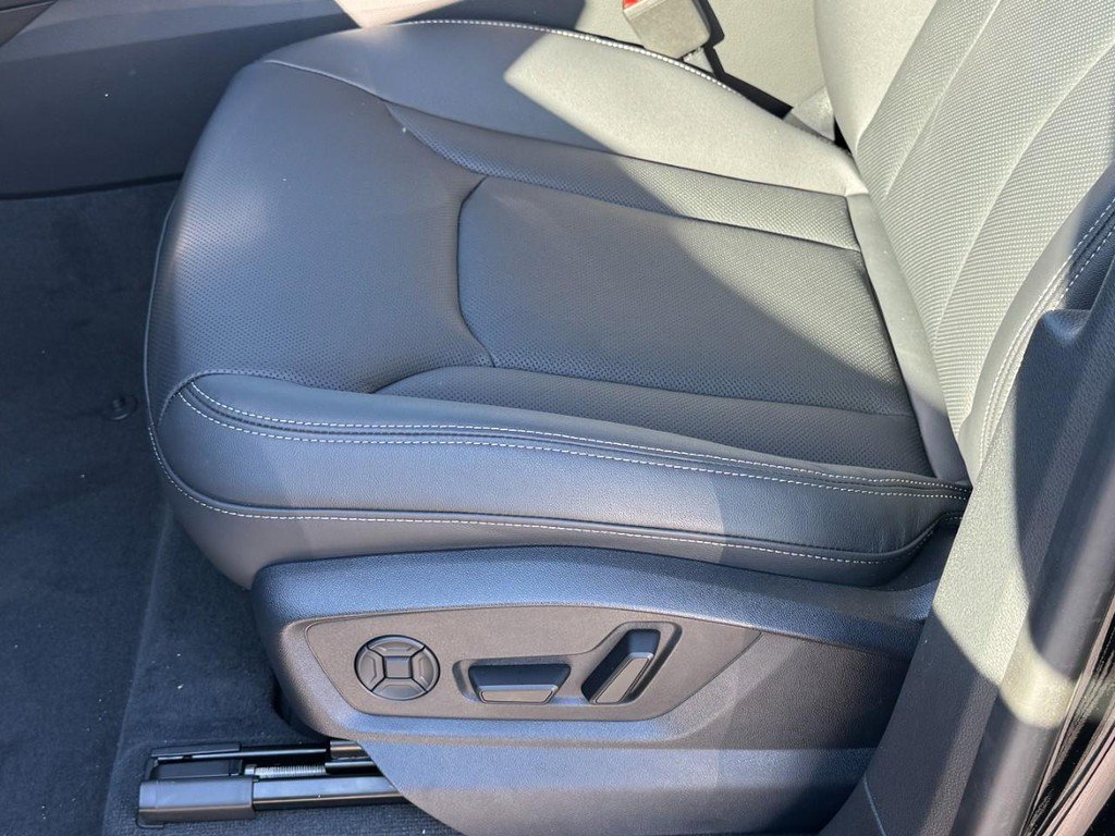 New 2026 Audi Q8 Premium Plus image 18