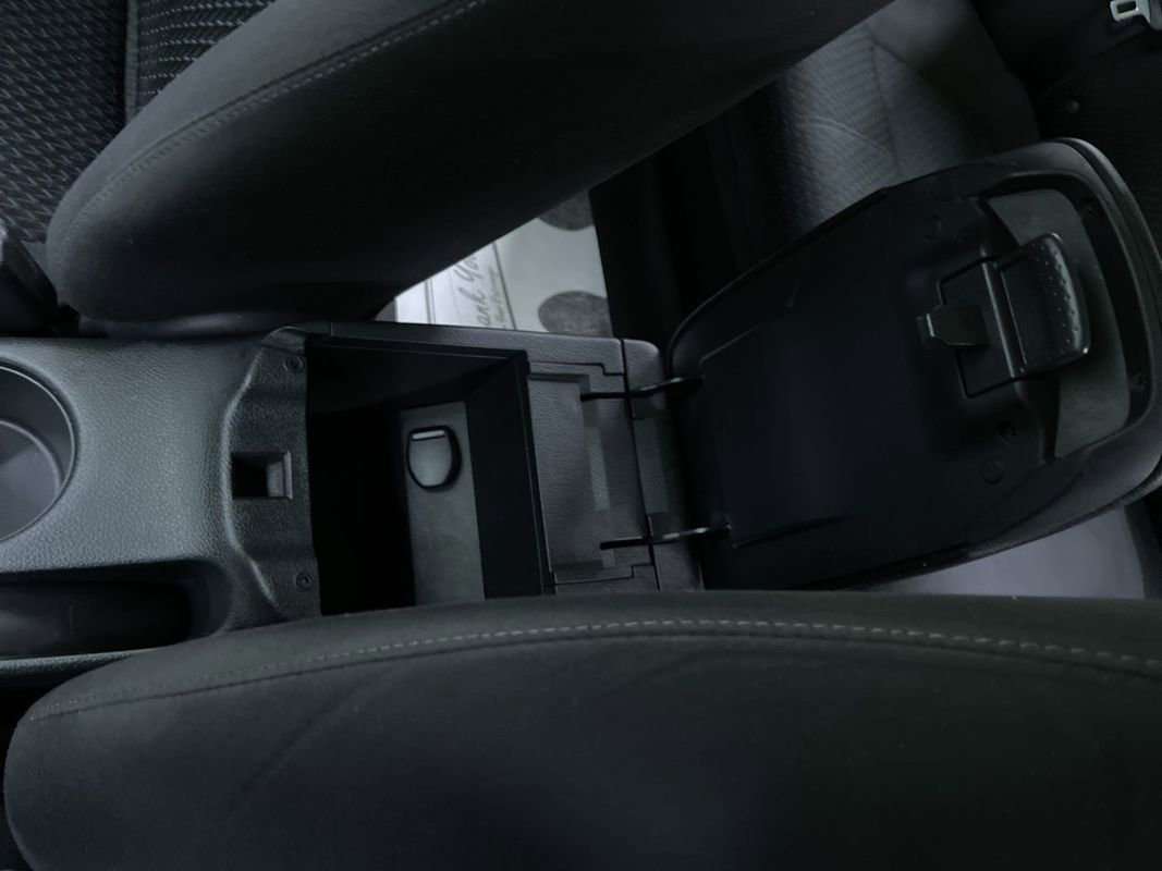 Used 2013 Nissan Sentra SR image 18