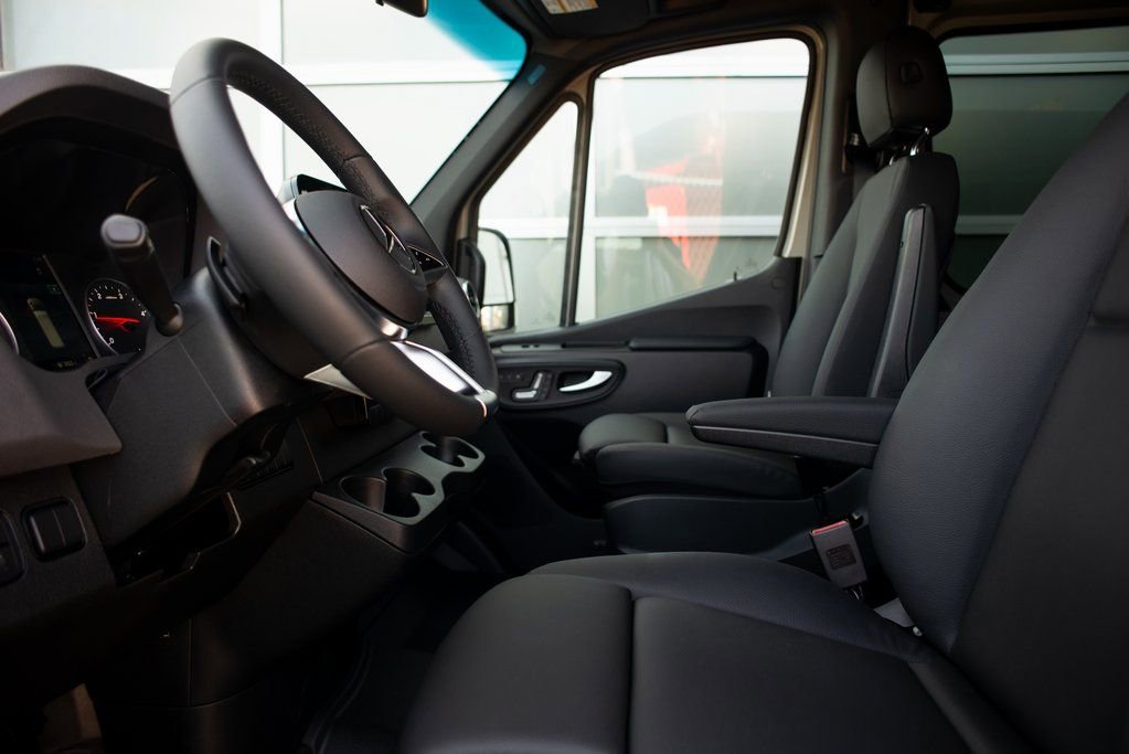 New 2025 Mercedes-Benz Sprinter 2500 image 15