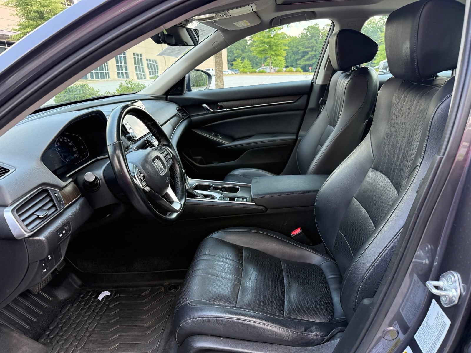 Used 2022 Honda Accord EX-L image 35
